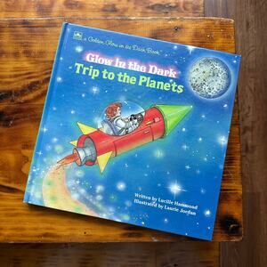 Vintage 1990 Glow In The Dark Trip To The Planets Hardcover Book